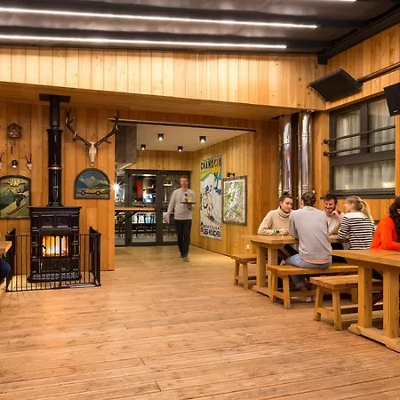 夏蒙尼之门洛基波普酒店 酒店 莱苏什